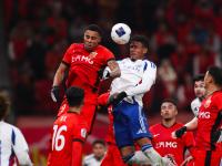 开云体育在线-东亚足球盛事中球员状态火爆