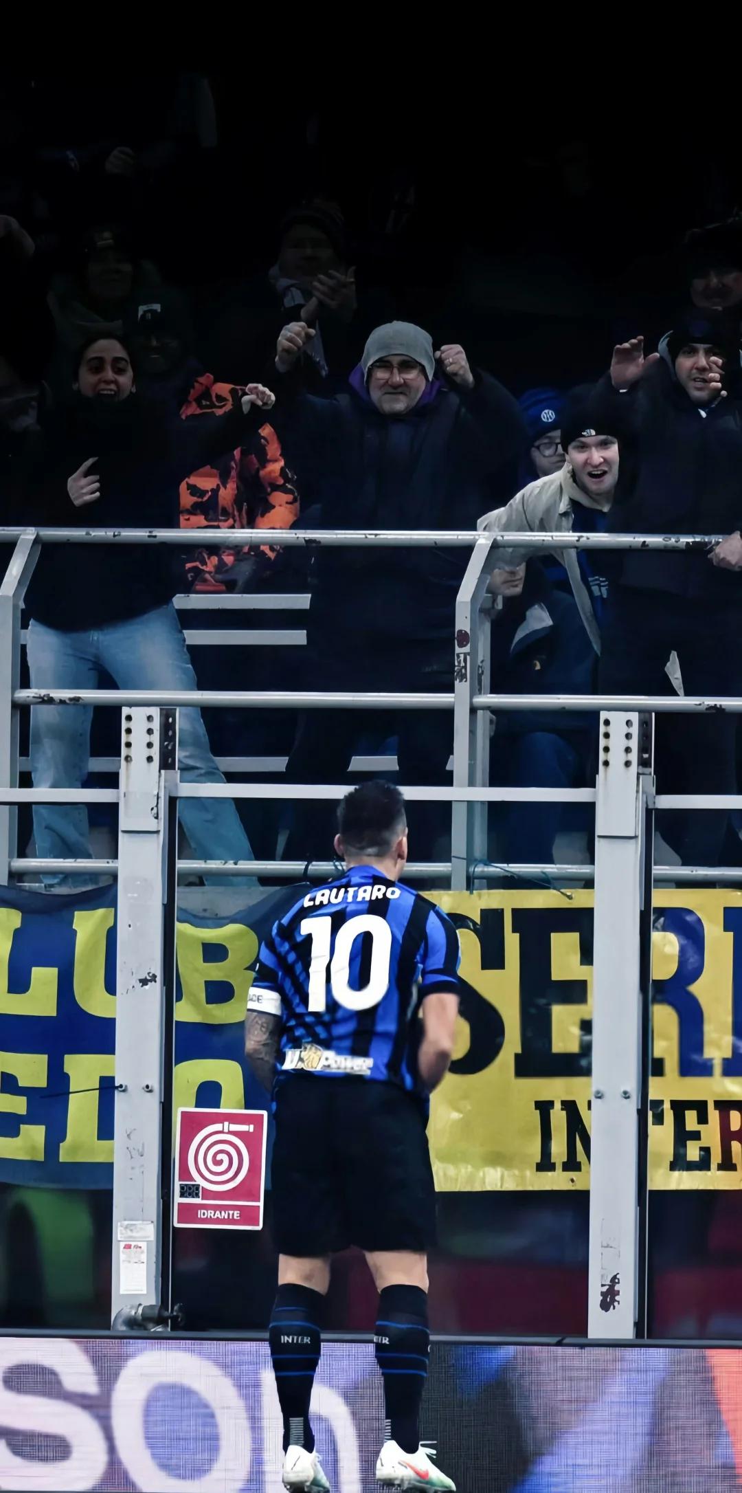 AC米兰战术调整获成功，球队逐渐找回节奏的简单介绍