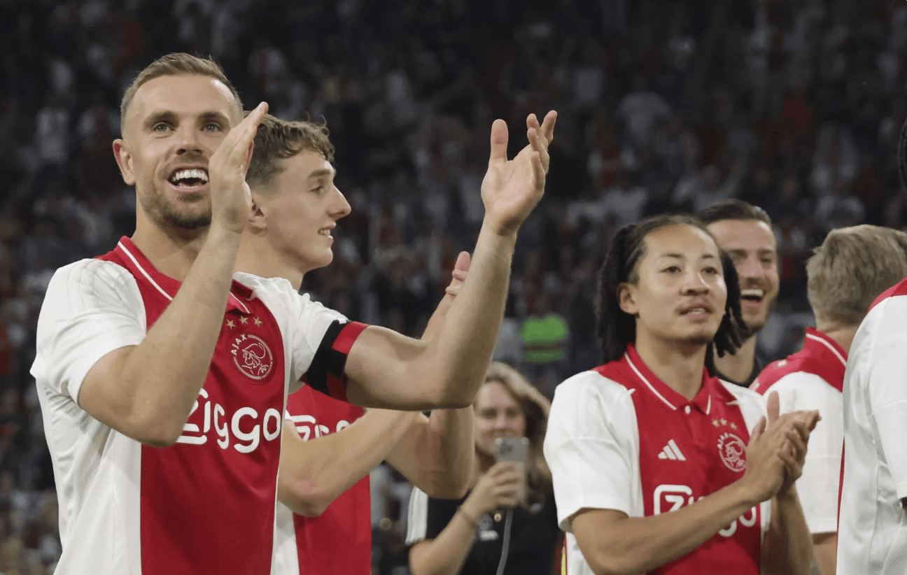 马赛队在比赛中遭遇了严重的挫折 马赛队在比赛中遭遇了严重的挫折