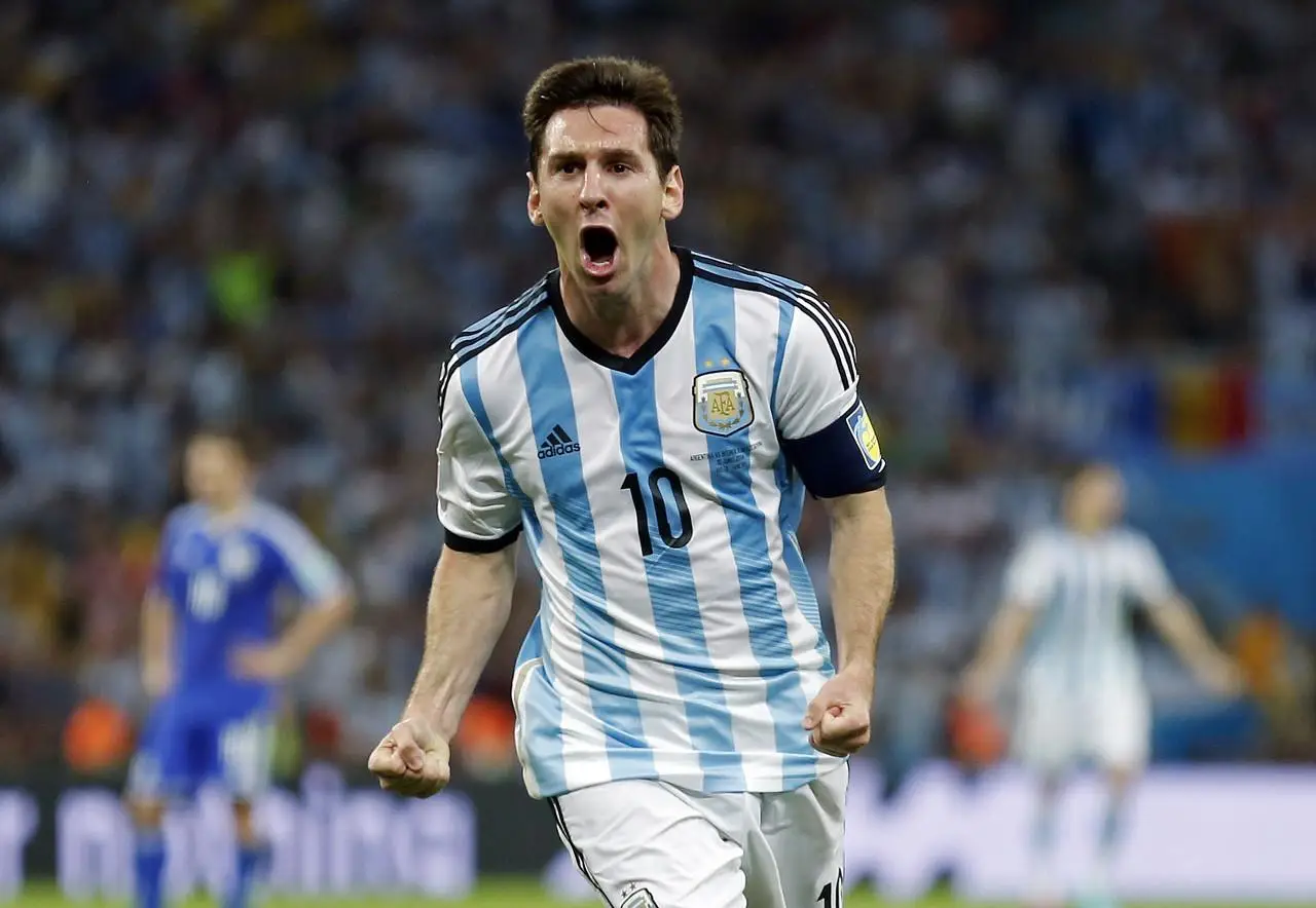 梅西帽子戏法！巴萨大胜塞维利亚的简单介绍