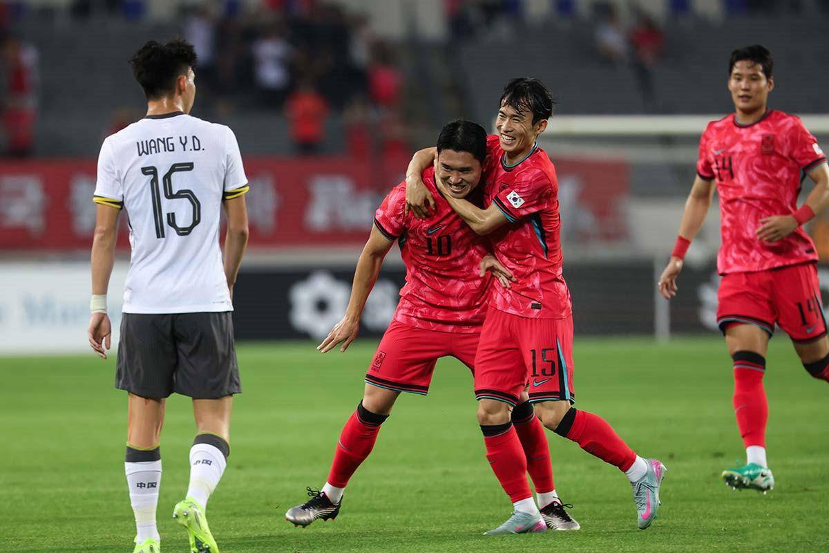 东亚足球盛事中球员状态火爆