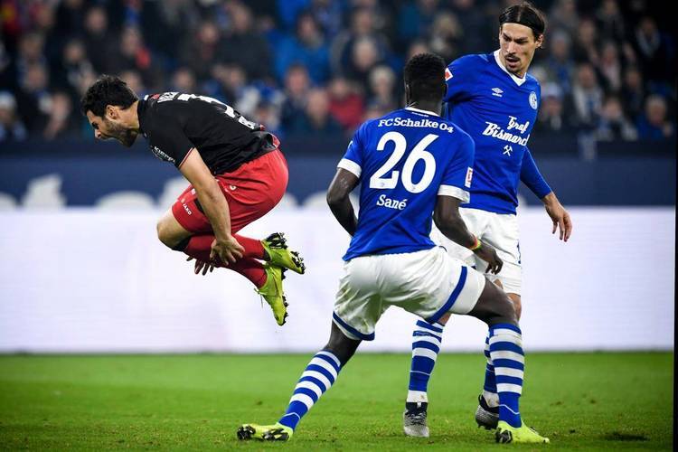 柏林赫塔主场击败对手，继续追赶领头羊的简单介绍