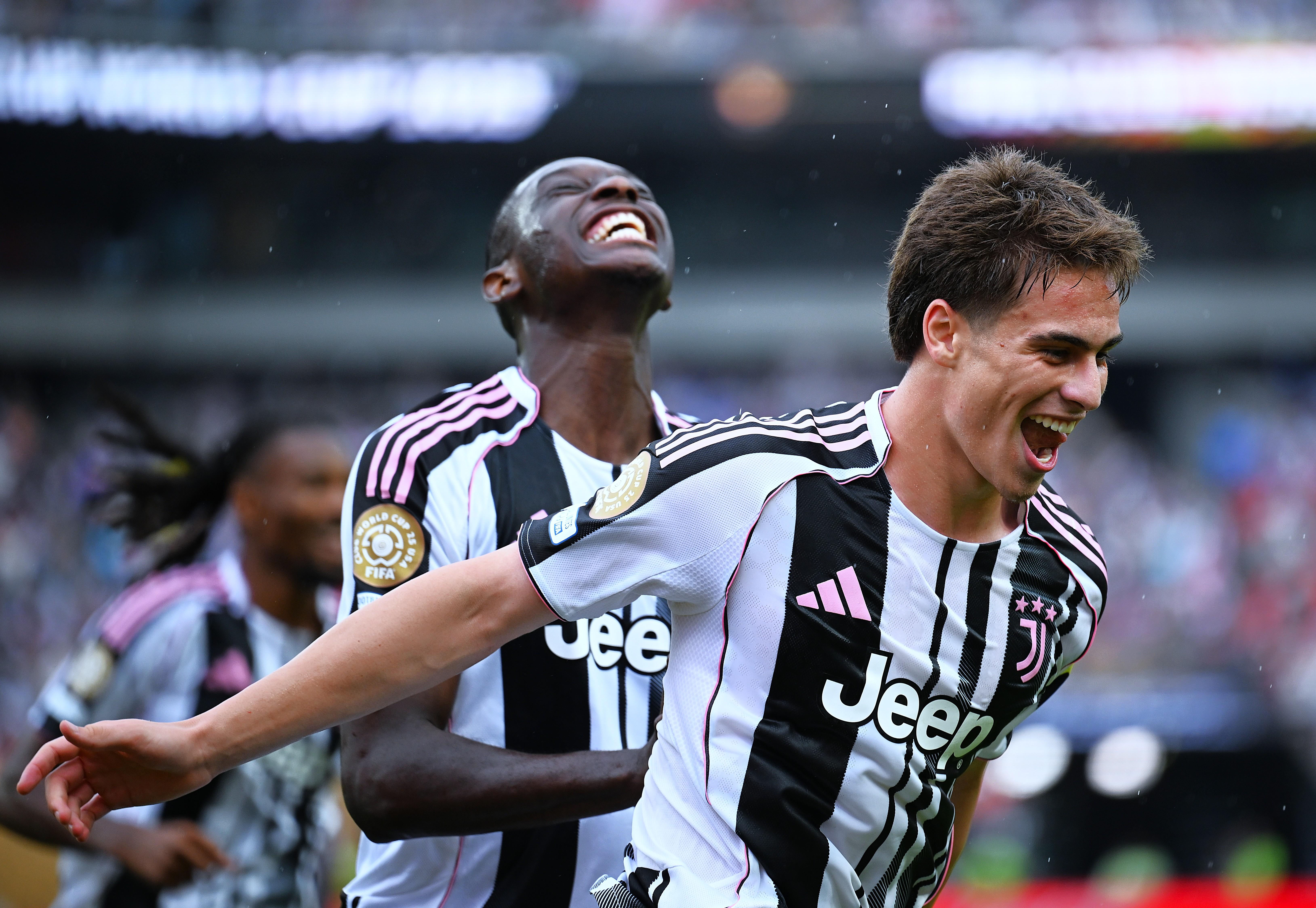 尤文图斯全队发挥出色，击败对手