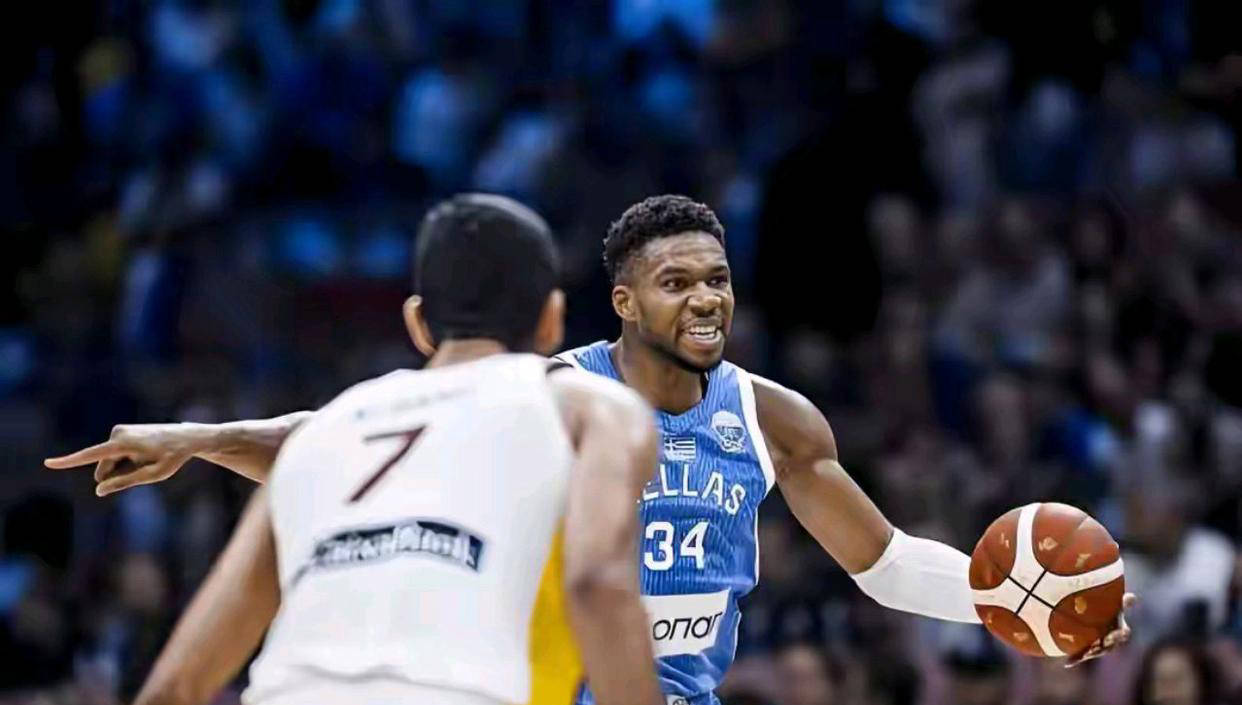 关于西班牙客场-战胜希腊，小组积分领先的信息