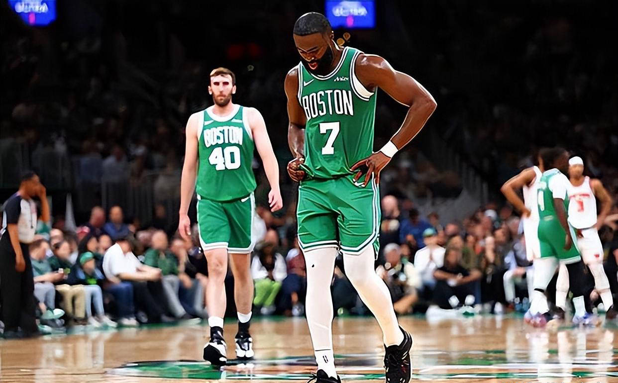 关于欧文领导凯尔特人紧咬东部前三，劲敌竞逐冠军的信息