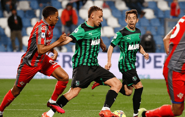 萨索洛中卫轻微受伤,或将缺席下一场比赛 萨索洛中卫轻微受伤,或将缺席下一场比赛