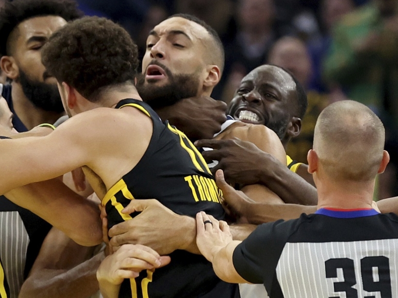 吉林队逆转勇士，福克斯统治全场的简单介绍