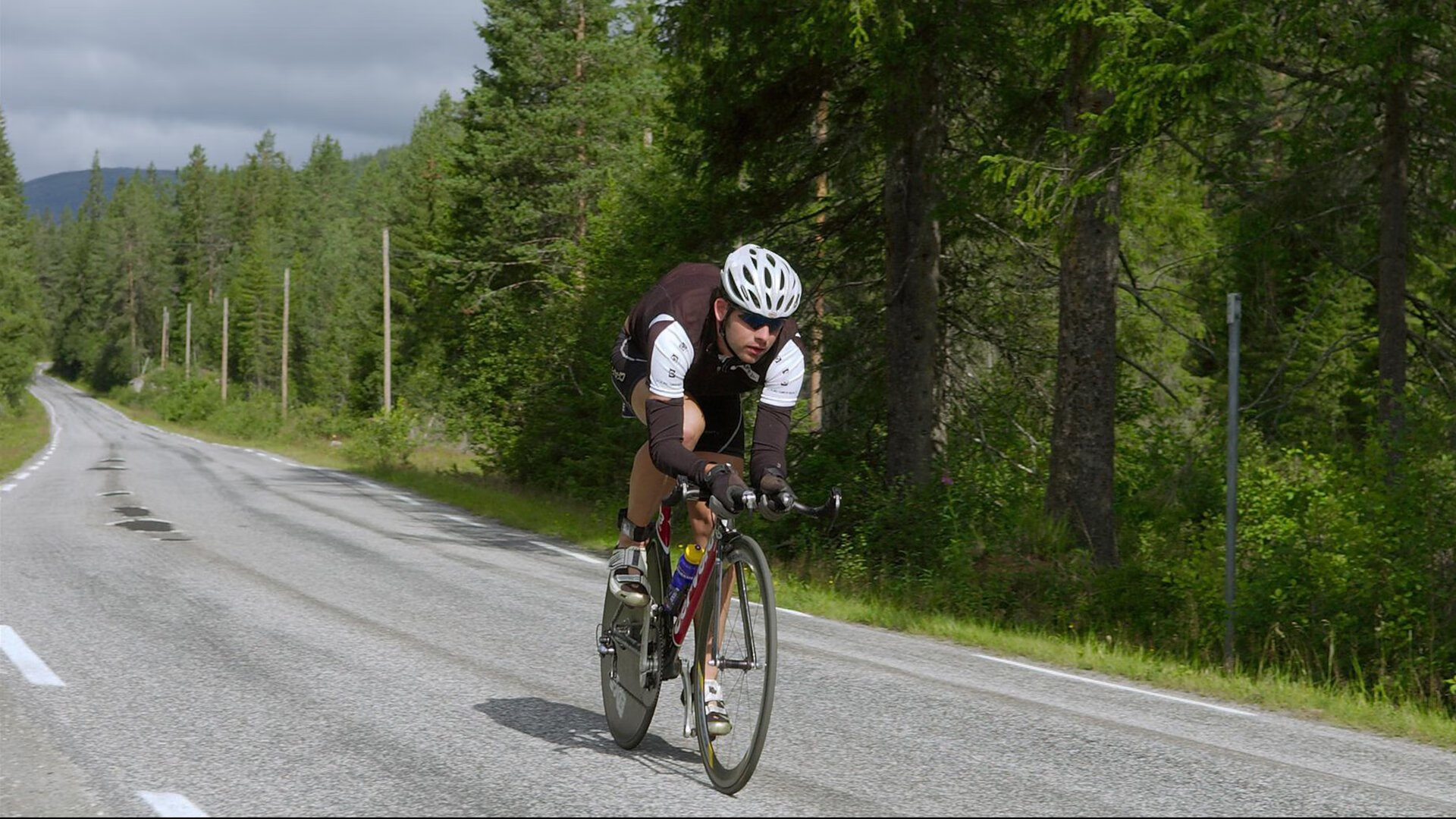 年度焦点之战之夜，内马尔全程高能输出，诠释绿茵艺术家的终极形态