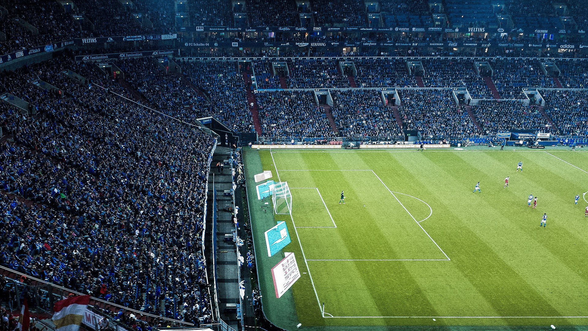 绿茵场外的平行叙事，当西甲德比点燃全球目光，奥地利悄然刺破拜仁神话